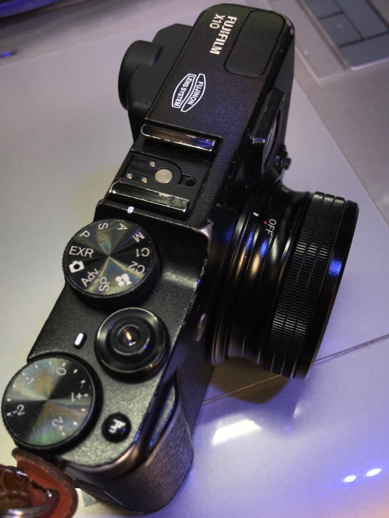 FujiFilm X10 Digitalcamera camera